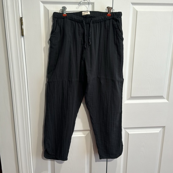 Pact Coastal Double Gauze Tapered Pull-On Pant - Picture 5 of 7